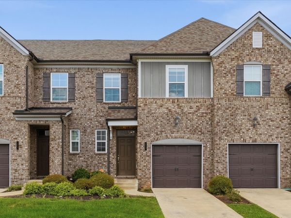 214 Netherlands Blvd , Lebanon, TN 37090