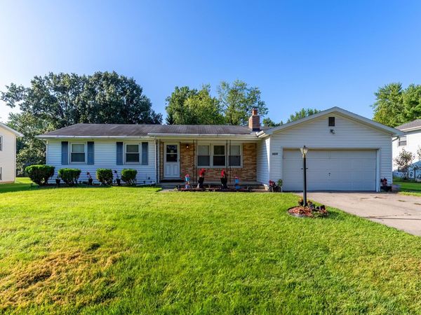 6632 Clovercrest Drive, Fort Wayne, IN 46815