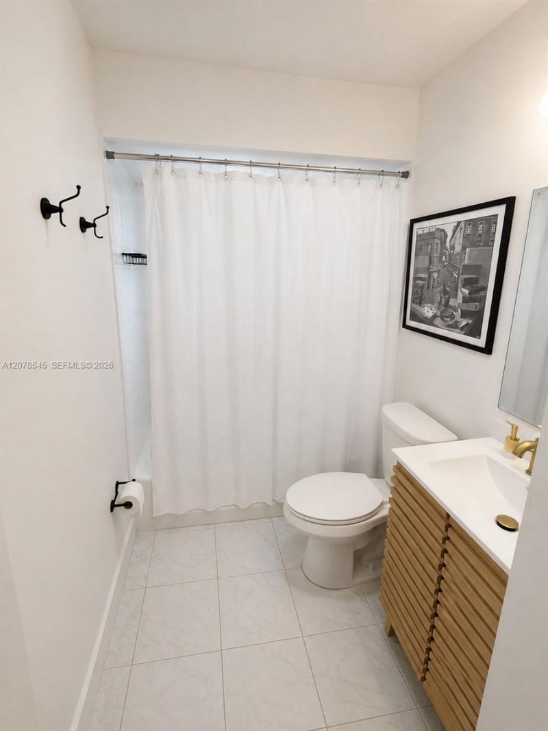 10340 SW 207th St , Cutler Bay, FL 33189 Photo