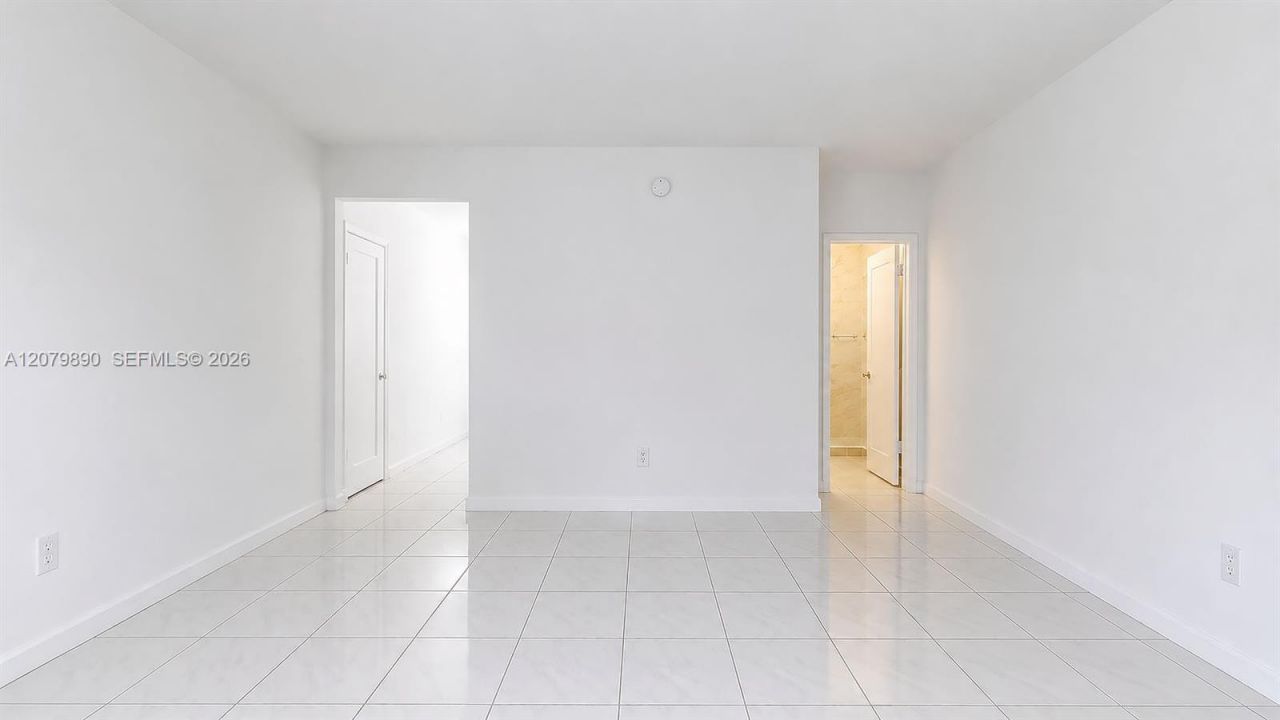 2499 SW 27th St, Unit 3, Miami, FL 33133 Photo
