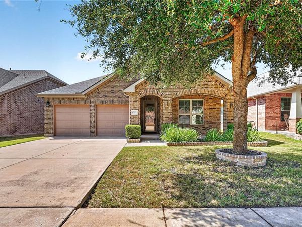 1722 Oak Glen Drive, Wylie, TX 75098