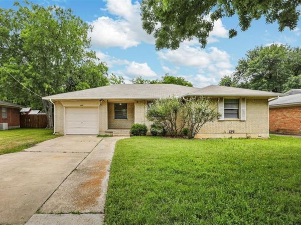 3406 Avon Drive, Denton, TX 76209