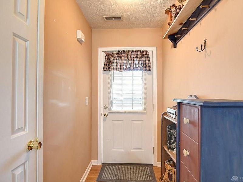 73 Viking Drive, Eaton, OH 45320 Photo 3