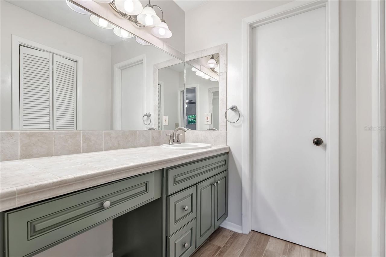 3823 Quando Drive , Belle Isle, FL 32812 Photo