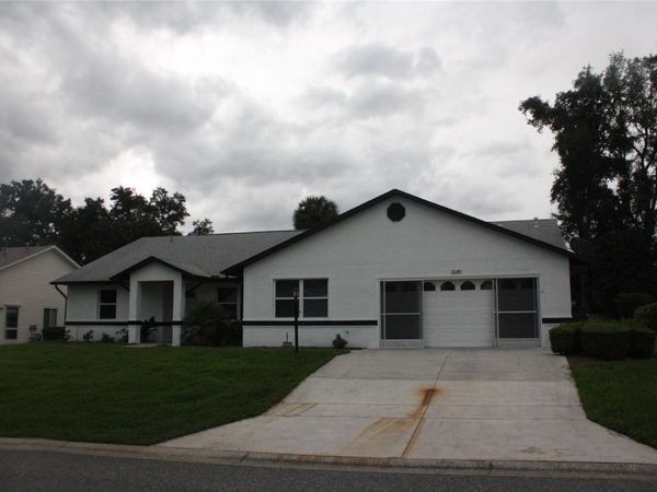 26245 NEWCOMBE CIRCLE , LEESBURG, FL 34748