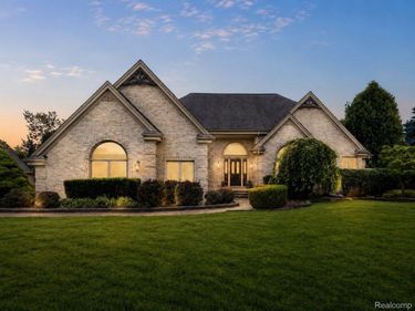 56769 McKenzi Lane, Lyon Township, Mi 48178