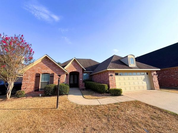 338 Wood Springs, Haughton, LA 71037