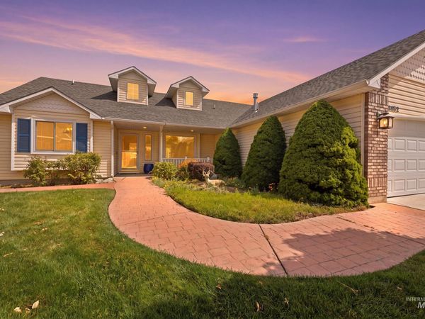 3452 W Patel Ct, Meridian, ID 83646