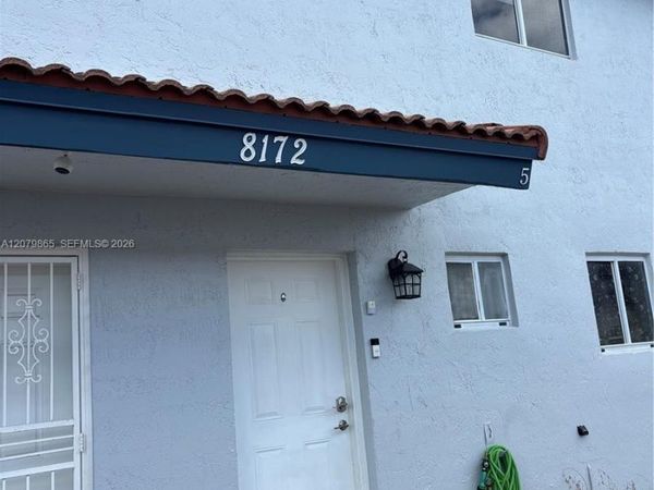 8172 NW 10th St, Unit 5, Miami, FL 33126