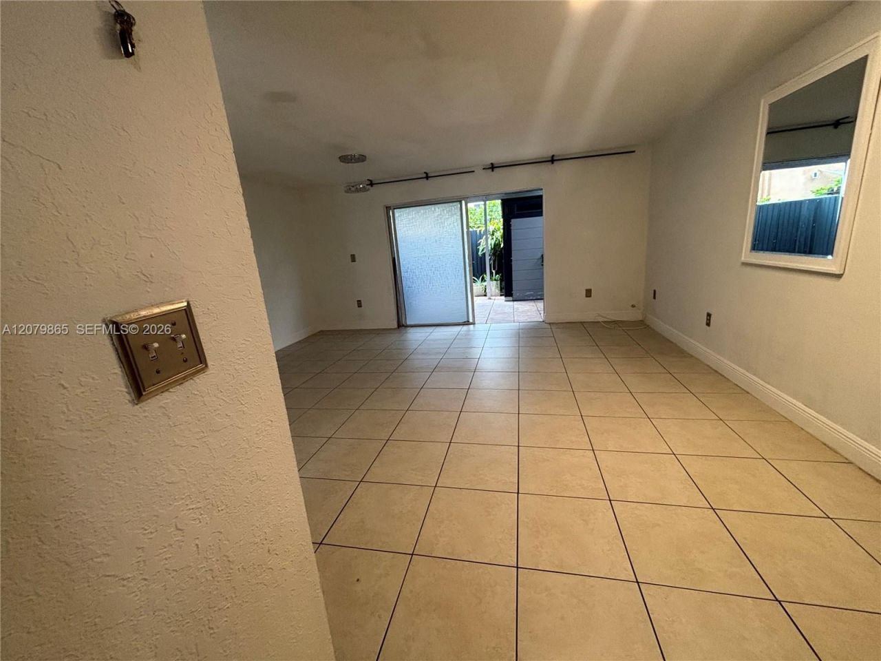 8172 NW 10th St, Unit 5, Miami, FL 33126 Photo