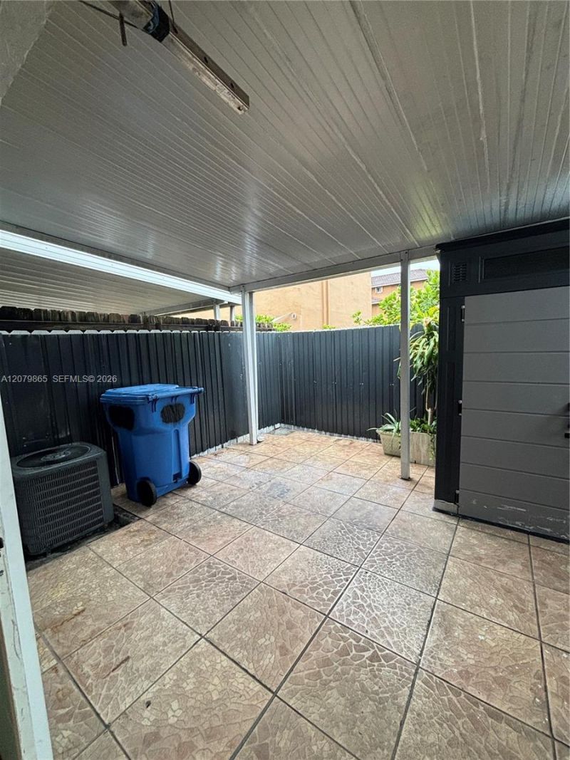 8172 NW 10th St, Unit 5, Miami, FL 33126 Photo