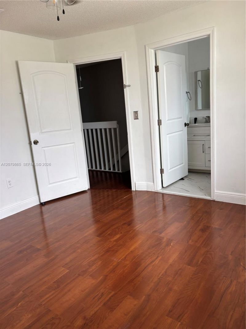 8172 NW 10th St, Unit 5, Miami, FL 33126 Photo