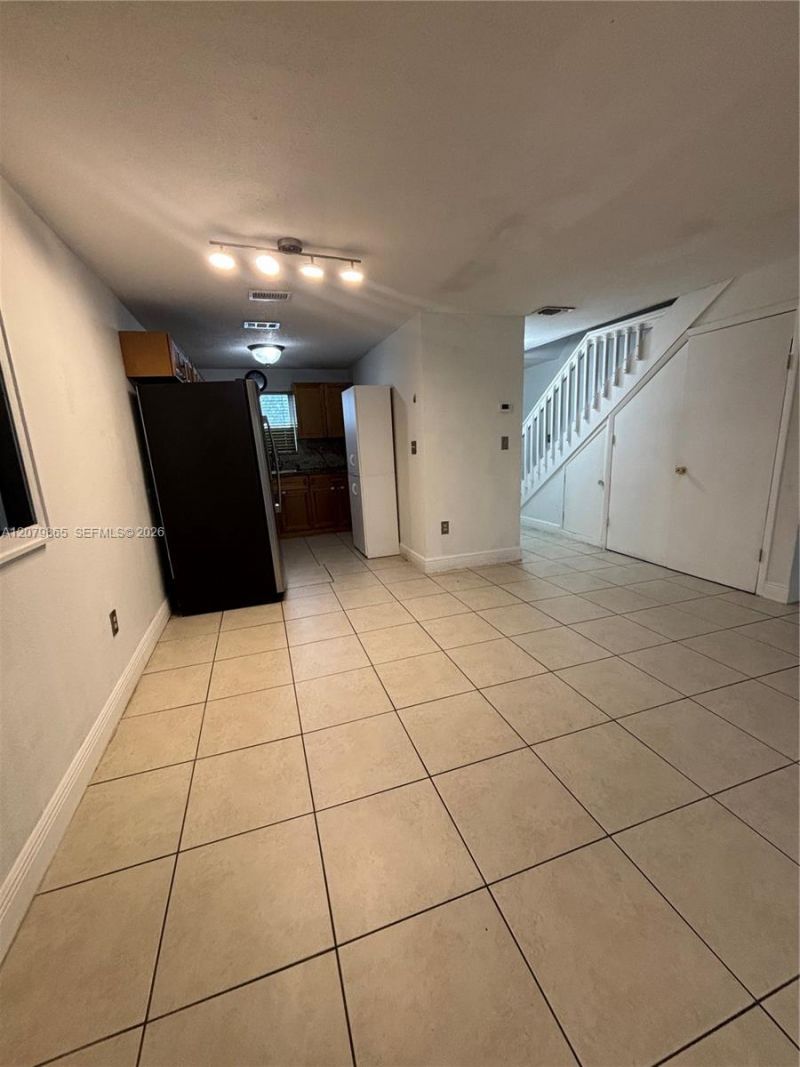 8172 NW 10th St, Unit 5, Miami, FL 33126 Photo