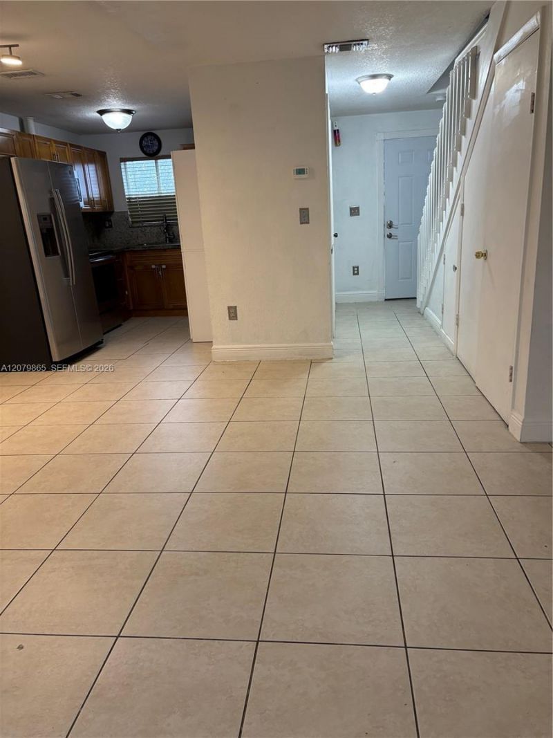 8172 NW 10th St, Unit 5, Miami, FL 33126 Photo