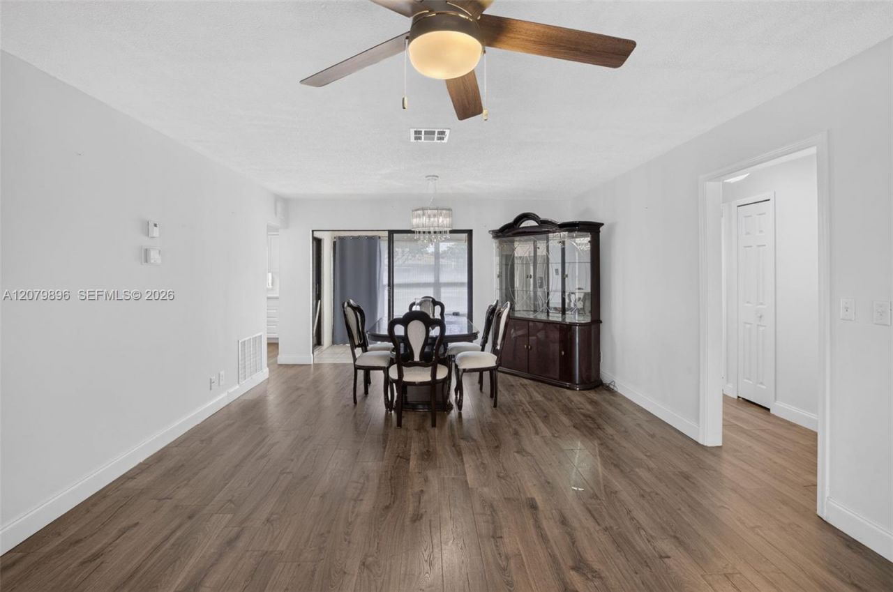 10086 Eaglewood Rd , Unit B, Boynton Beach, FL 33436 Photo