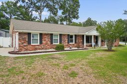 8305 Greenridge Road photo 4