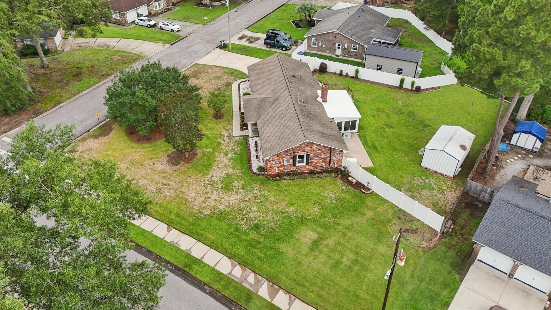 8305 Greenridge Road Photo 33