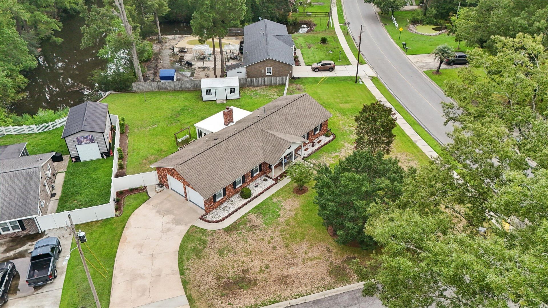 8305 Greenridge Road Photo 35
