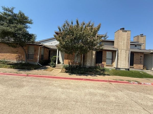 4922 Rolling Vista, Mesquite, TX 75150