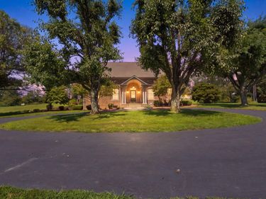 1105 Fogg Pike, Mt Sterling, KY 40353