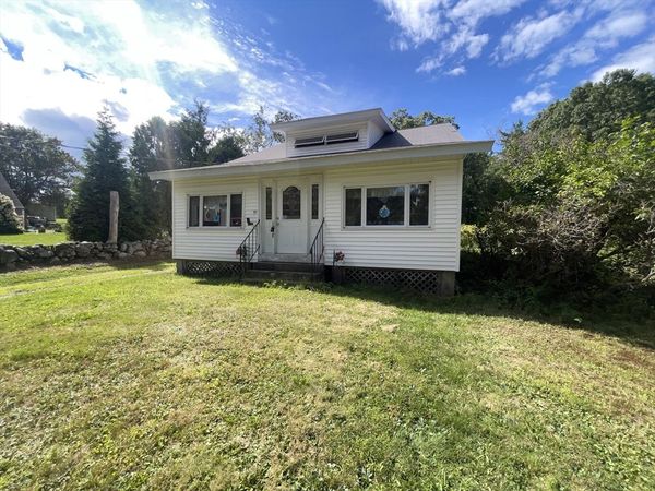 107 Piper Rd, Ashby, MA 01431