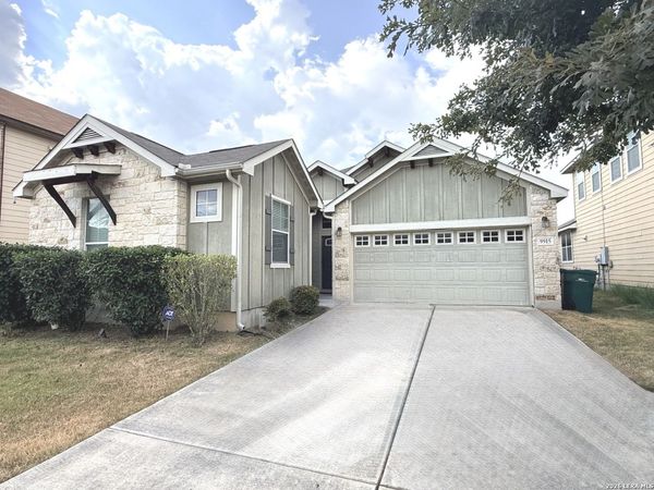 9915 Copper Rise, Converse, TX 78109