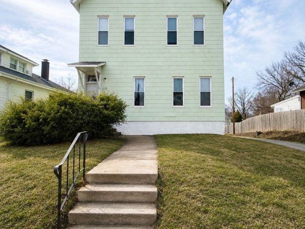 1335 W 13th Street , Davenport, IA 52804