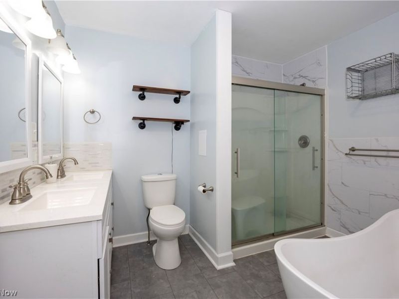 101 E Burwell Avenue, Loudonville, OH 44842 Photo 18