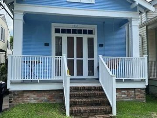 1212 GENERAL PERSHING Street , New Orleans, LA 70115