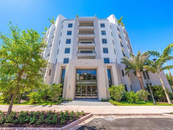 701 Valencia Ave , Unit 601, Coral Gables, FL 33134