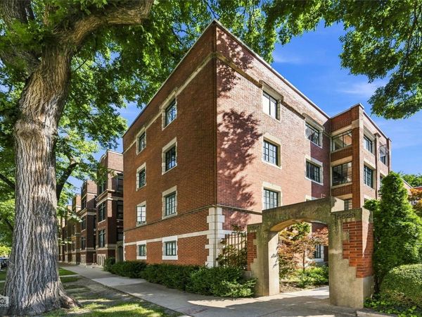 5529 S University Avenue , Unit 4W, Chicago, IL 60637