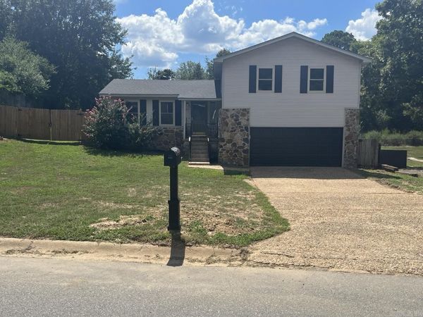 5503 Holly Springs Boulevard, Little Rock, AR 72206