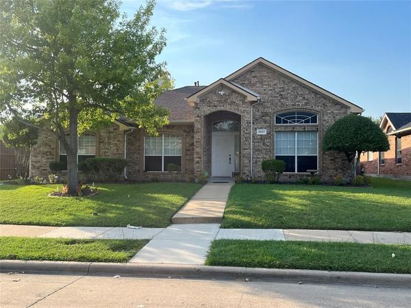 2621 Hackberry Creek , Mesquite, TX 75181