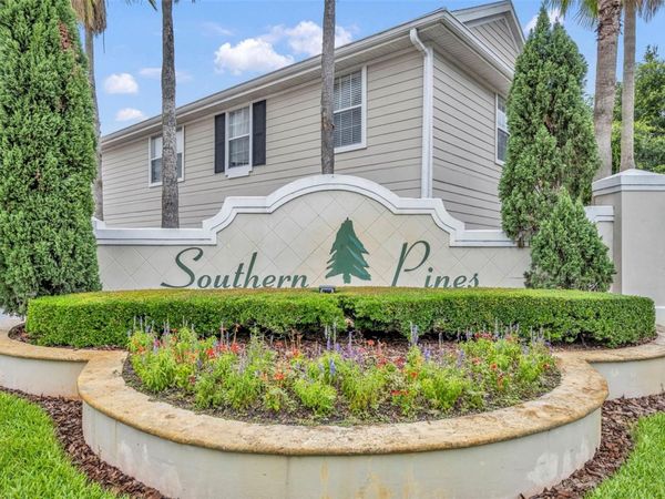 200 SOUTHERN PECAN CIRCLE, Unit 206, WINTER GARDEN, FL 34787