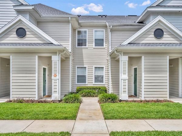 200 SOUTHERN PECAN CIRCLE , Unit 206, WINTER GARDEN, FL 34787