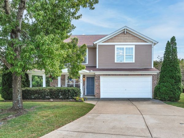 919 Grand Oak Dr, Smyrna, TN 37167