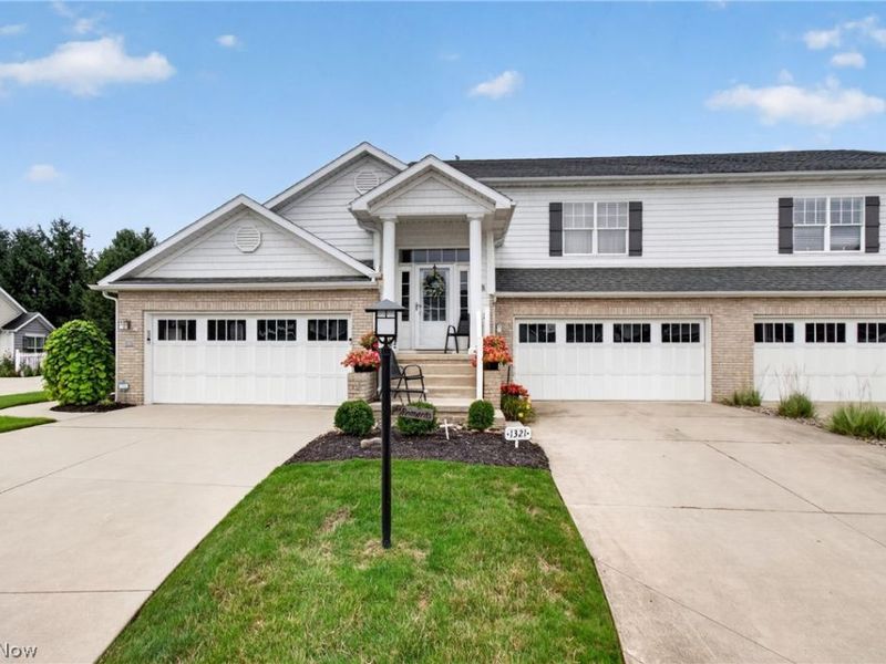 1321 Cascade Circle NW, Canton, OH 44708 Photo 1
