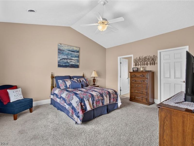 1321 Cascade Circle NW, Canton, OH 44708 Photo 12