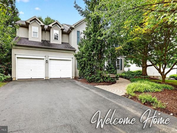 42 STONEHEDGE DRIVE , HIGHTSTOWN, NJ 08520