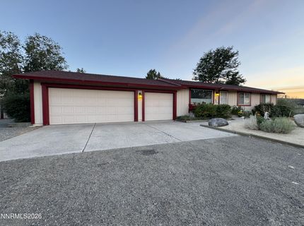 180 E Sky Ranch Boulevard, Sparks, NV 89441 Photo