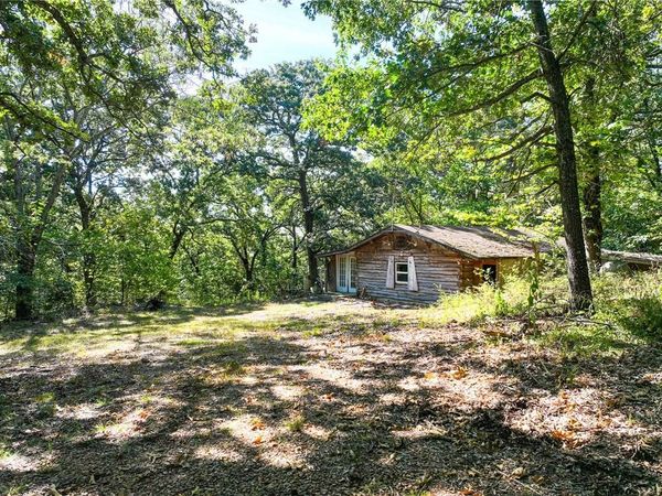 1855 NE 655 Private Road, Osceola, MO 64776