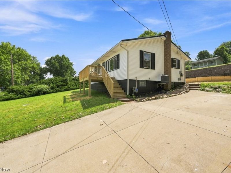 1990 Connect Road, Norton, OH 44203 Photo 31