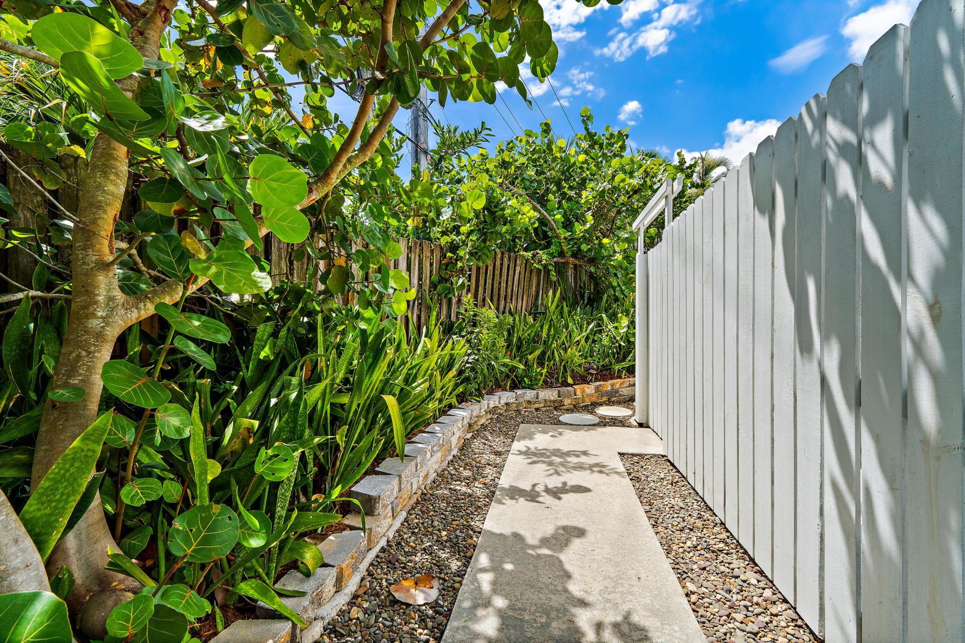 141 E Riverside Drive, Unit 6A, Jupiter, FL 33469 Photo
