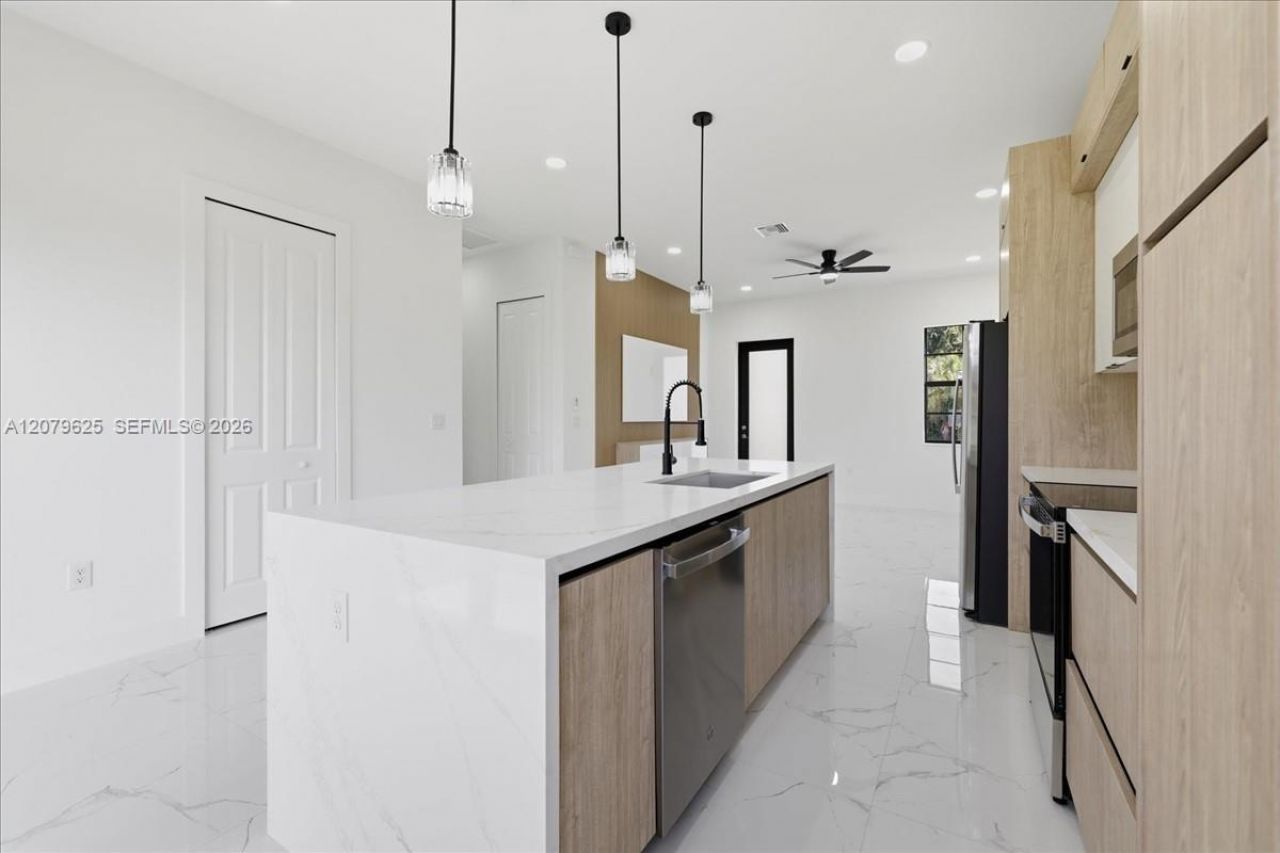 758 Long Distance Ln , Lehigh Acres, FL 33974 Photo