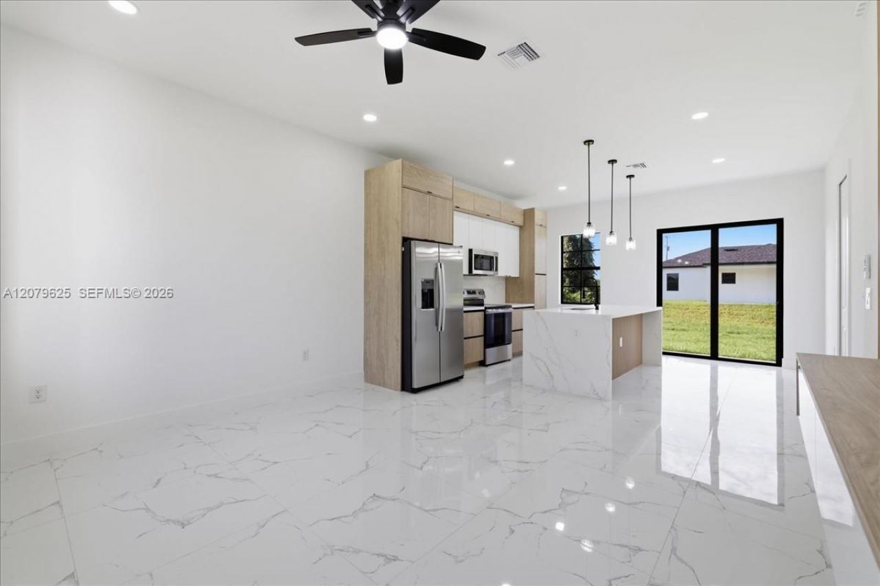 758 Long Distance Ln , Lehigh Acres, FL 33974 Photo