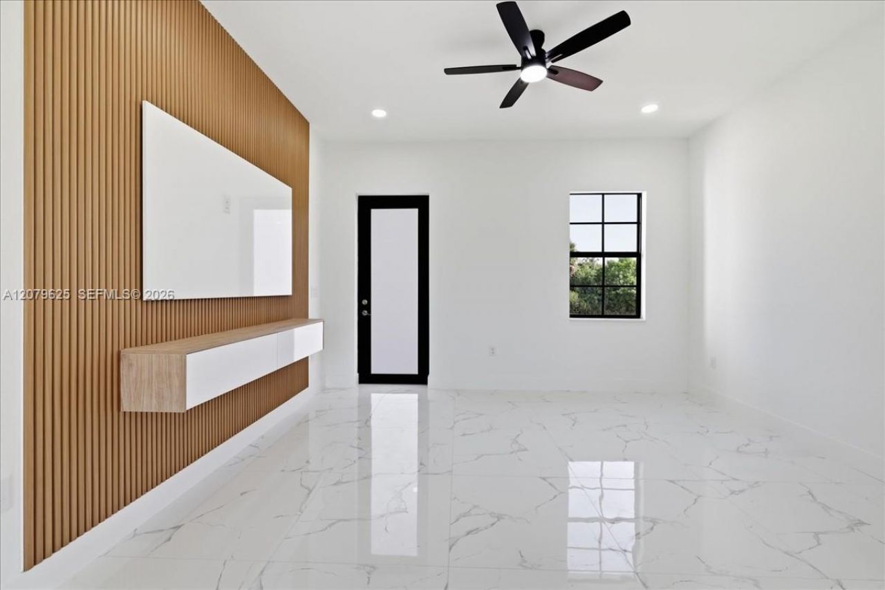 758 Long Distance Ln , Lehigh Acres, FL 33974 Photo