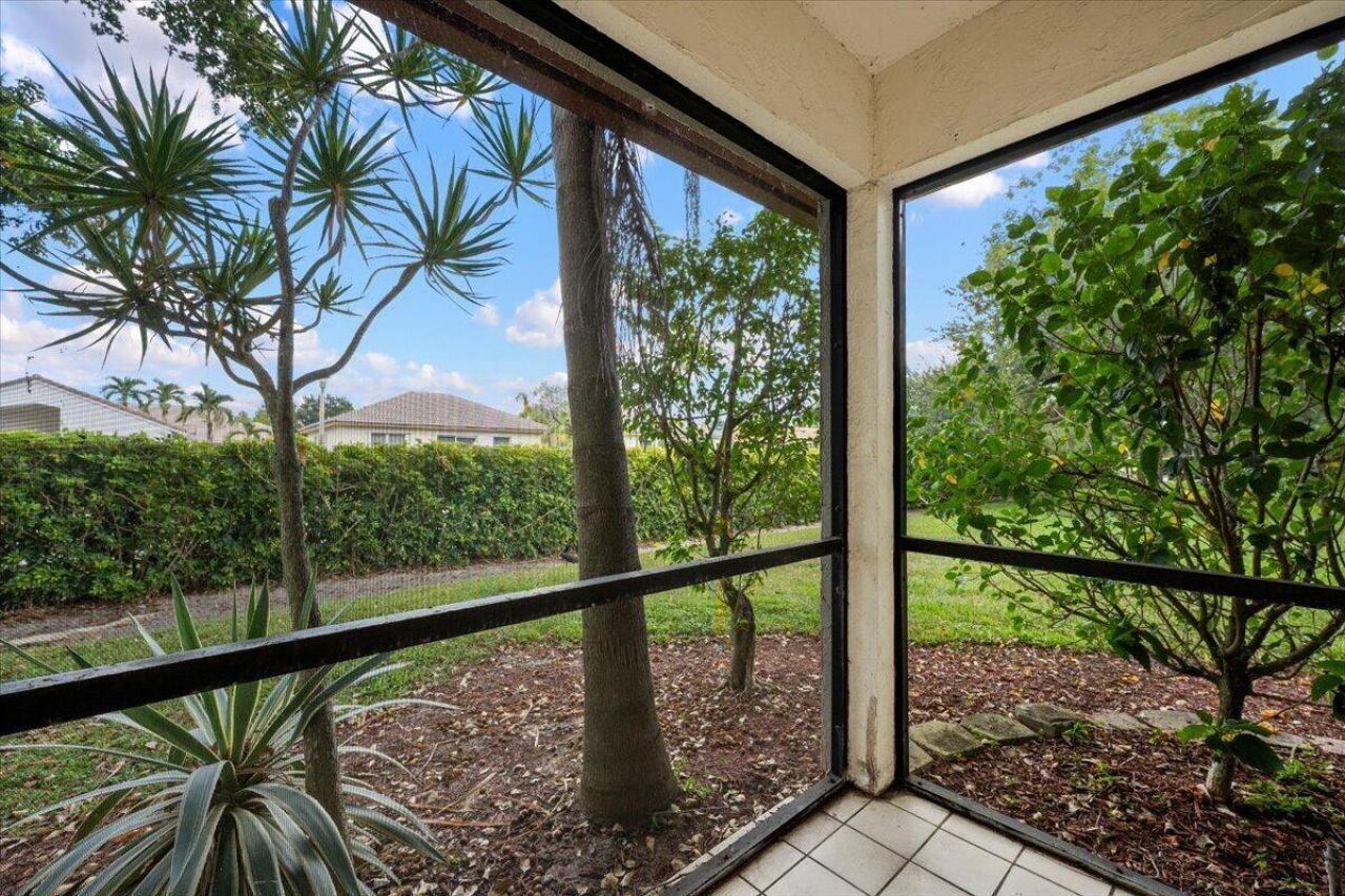 12660 Shoreline Drive, Unit 1A, Wellington, FL 33414 Photo