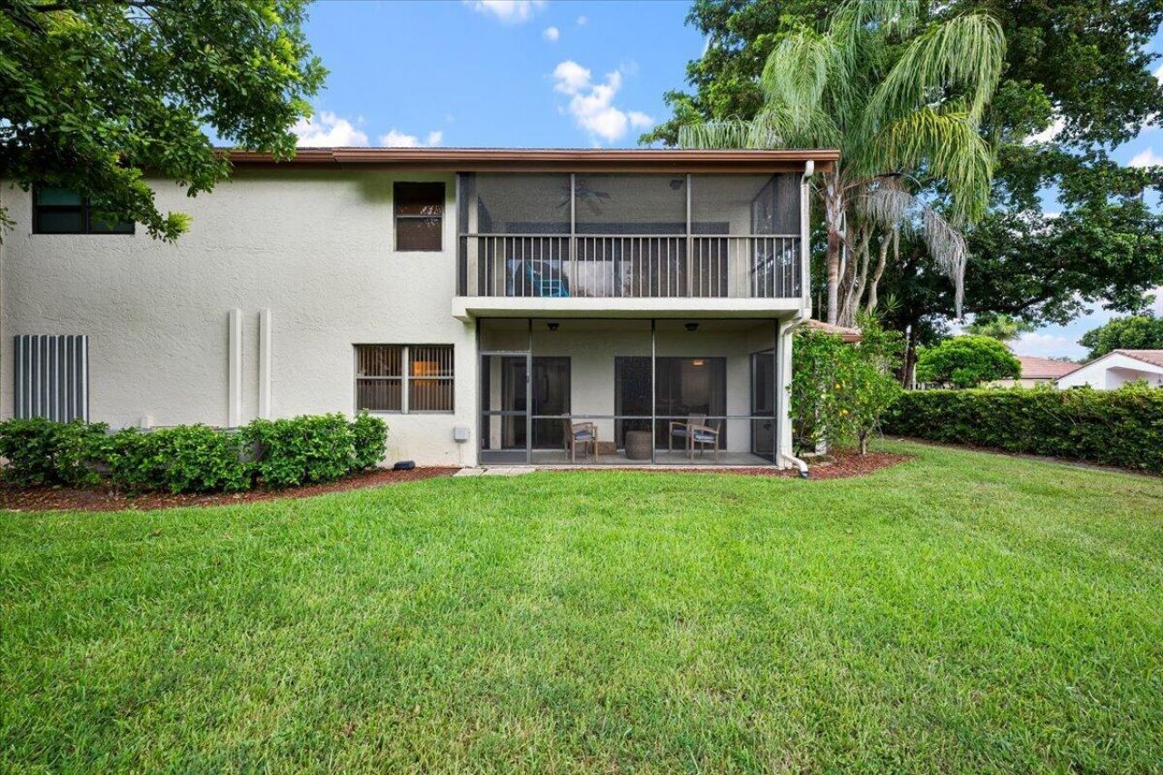 12660 Shoreline Drive, Unit 1A, Wellington, FL 33414 Photo
