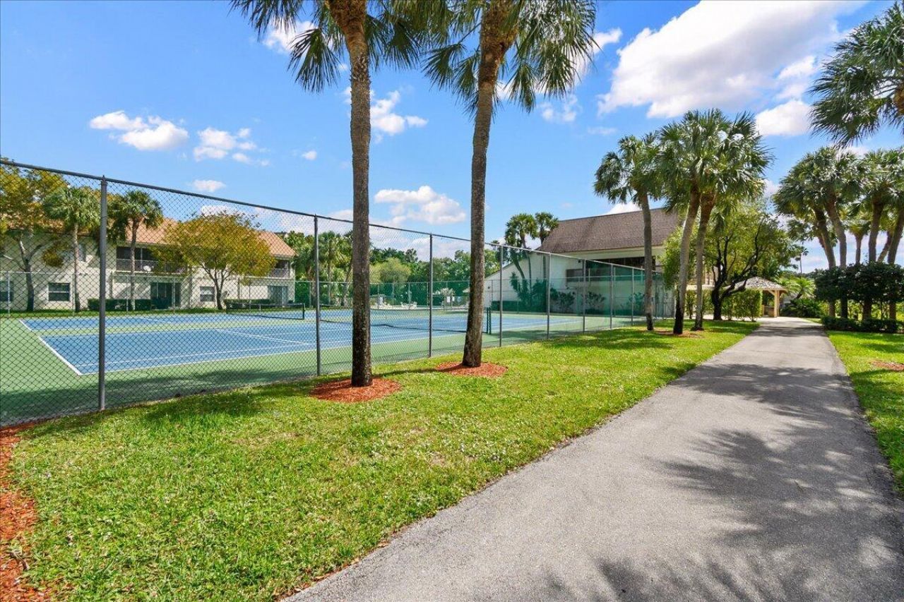 12660 Shoreline Drive, Unit 1A, Wellington, FL 33414 Photo