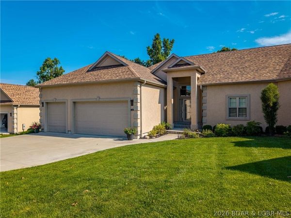 22 Bella Terra Court , Sunrise Beach, MO 65079